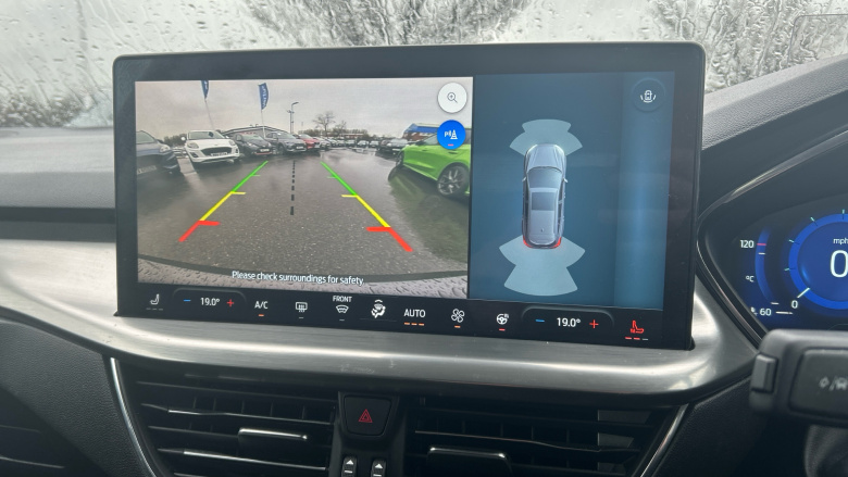 Ford Focus 1.0 EcoBoost Titanium Vignale 5dr Petrol Hatchback